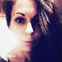 Kristen Collier Photo 27