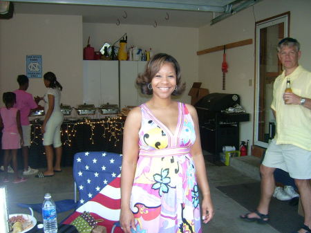 Kelly Cummings Photo 33