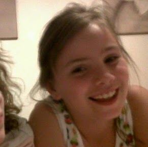 Amy Bartlett Photo 38