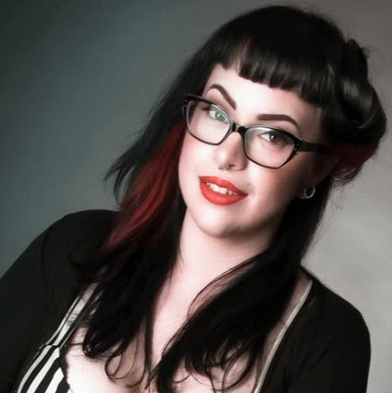 Emily Stinson Photo 10