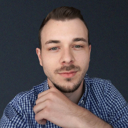 Daniel Szabo Photo 27
