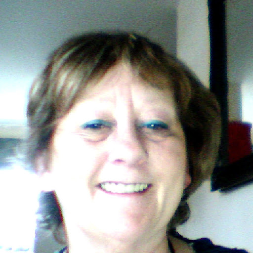 Maureen Morrison Photo 9