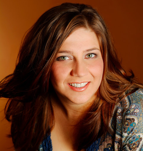 Kimberly Dean Photo 17