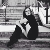 Lynne Larsen Photo 5