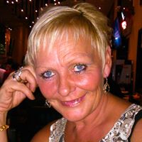 Anne Lowe Photo 27