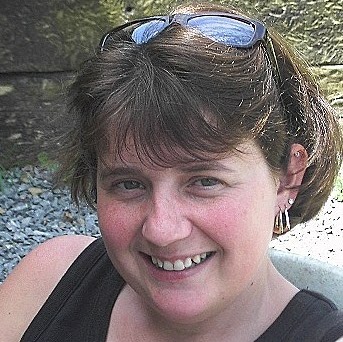 Nikki Wright Photo 31