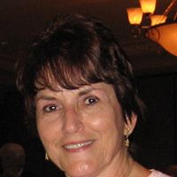 Mary Anders Photo 21