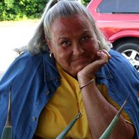 June Thomas Photo 36
