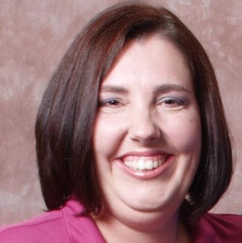 Angela Cochran Photo 4