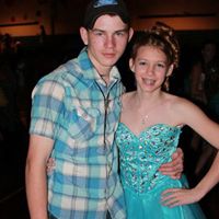 Nicole Thacker Photo 17