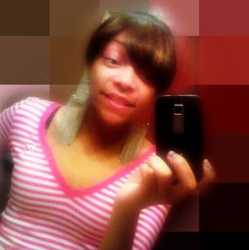 April Burnett Photo 41