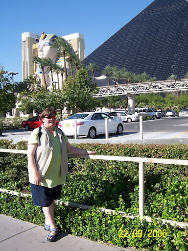 Paula Peters Photo 29