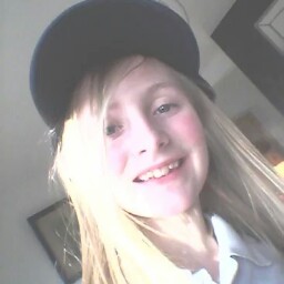 Nicole Mccarthy Photo 10