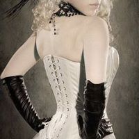 Jewel Lang Photo 16