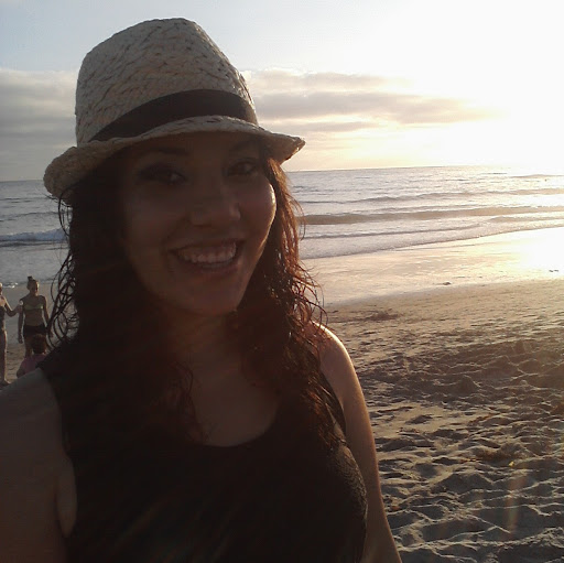Hilda Hernandez Photo 17