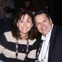 Elaine Thomas Photo 35