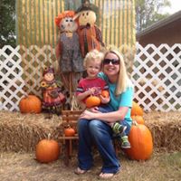 Erin Crenshaw Photo 10