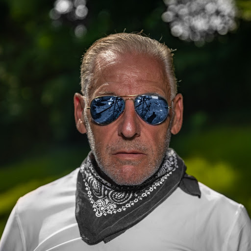 Alan Barry Photo 26