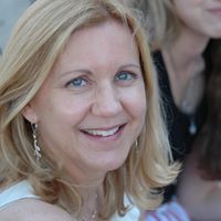 Kathleen Crow Photo 28