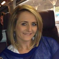 Laura Logan Photo 30