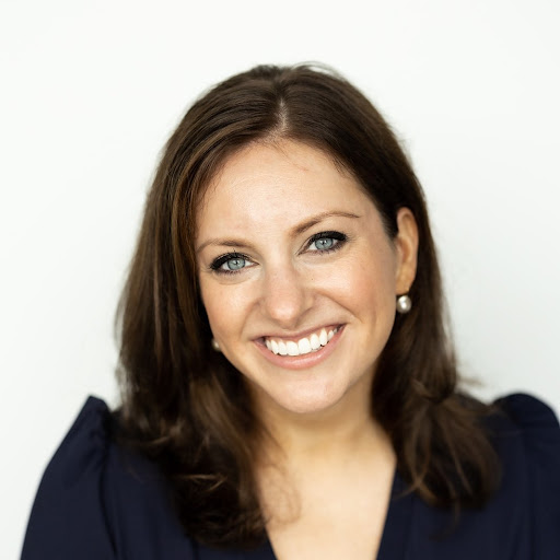Elizabeth Sweeney Photo 20