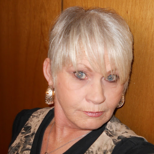 Debbie Maynard Photo 4