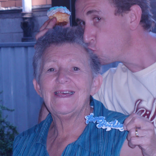 Ruth Knight Photo 32