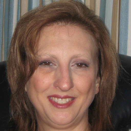 Patti Anderson Photo 26