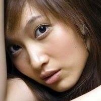 Angela Yang Photo 23