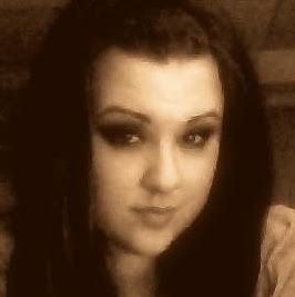 Violet Reed Photo 27