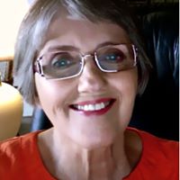 Louise Kerr Photo 16