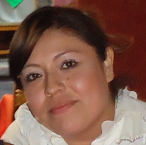 Alejandra Rangel Photo 14