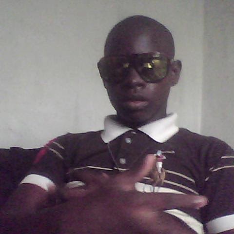 Nicolas Moore Photo 5