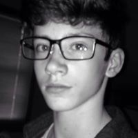 Hunter Austin Photo 19