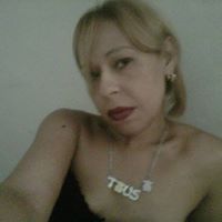 Lili Leon Photo 6