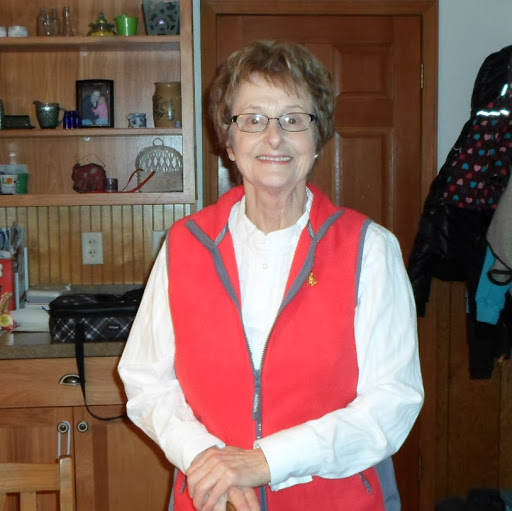 Barbara Munn Photo 28