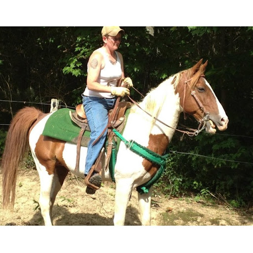 Elizabeth Hammons Photo 19