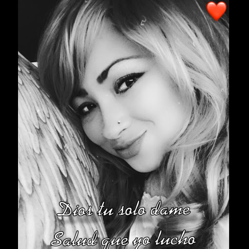 Yesenia Torres Photo 34