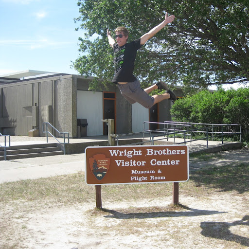 Derek Johnson Photo 62