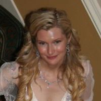 Victoria Herbert Photo 9