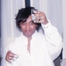 Lynette Carpenter Photo 6