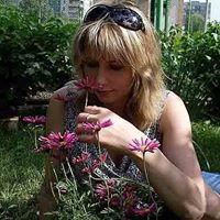 Kelly Kane Photo 14