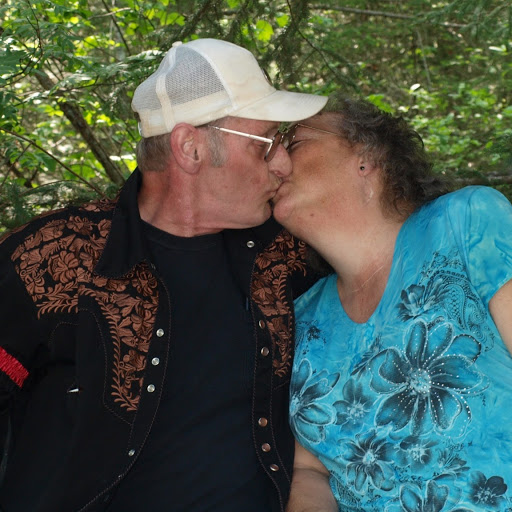 Robyn Summers Photo 9