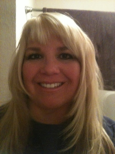 Kelly Pitts Photo 41