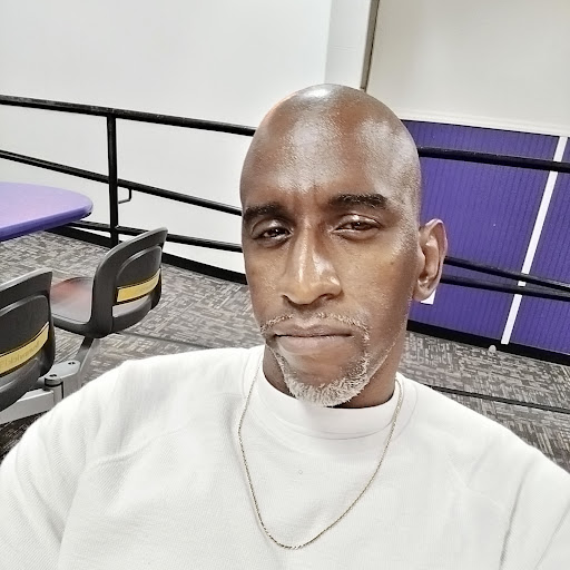 Terrence Carter Photo 10