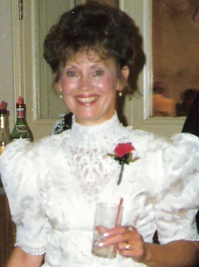 Sharon Schneider Photo 34
