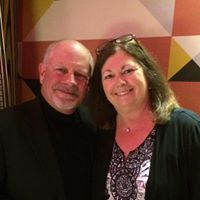 Lori Ball Photo 30
