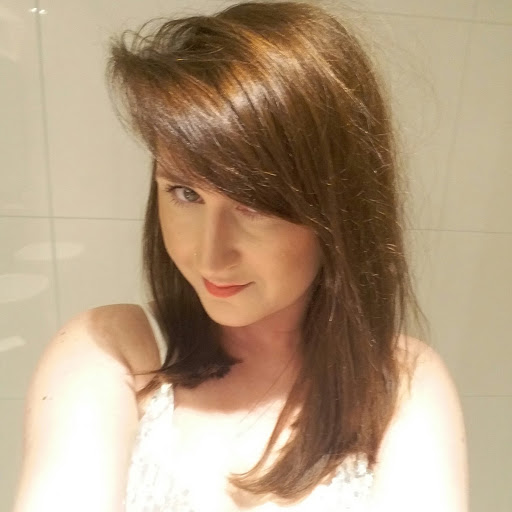 Amy Griggs Photo 42