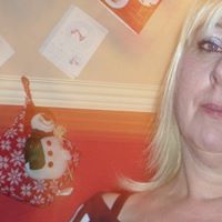 Debbie Sterling Photo 35