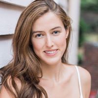 Emily Branch Photo 32